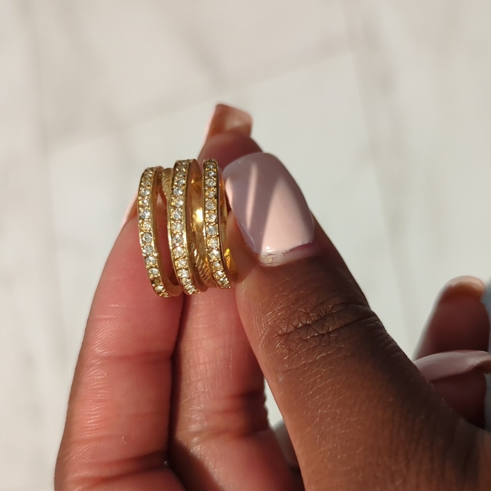 Gold ring